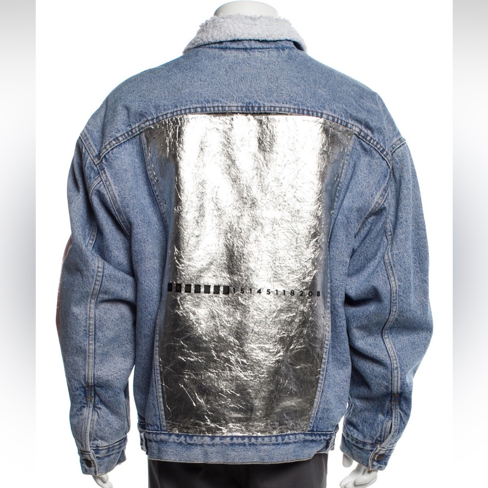 VISITOR ON EARTH ReProgram Men’s XL Levi’s Trucker Sherpa Jacket OOAK Graffiti